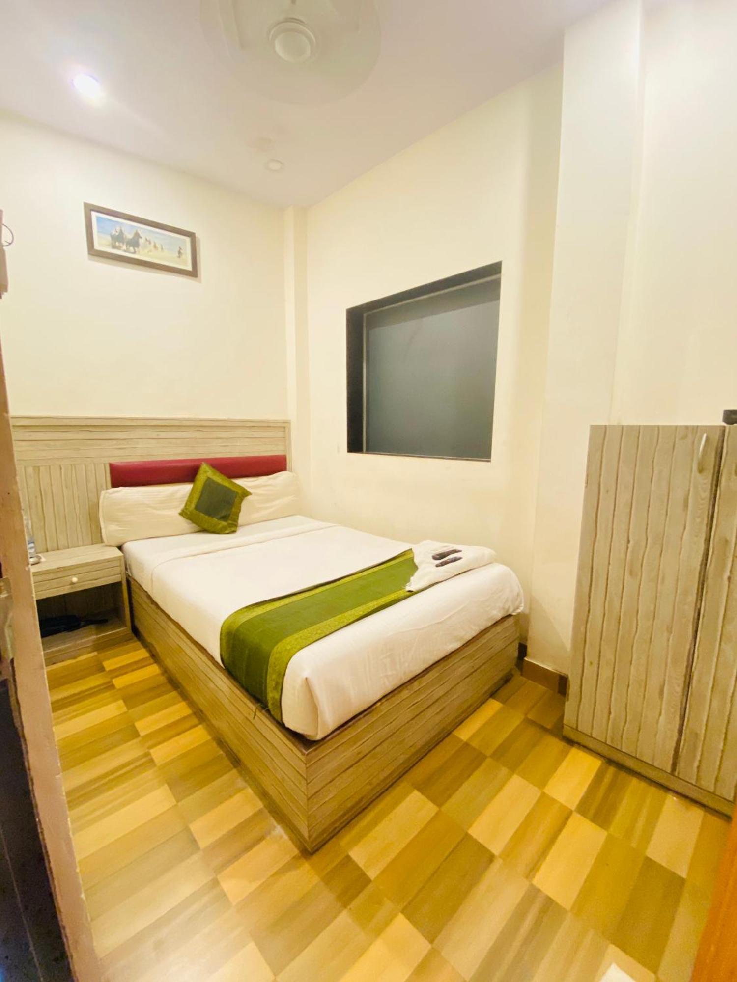 Airport Inn Residency Bombaim Exterior foto