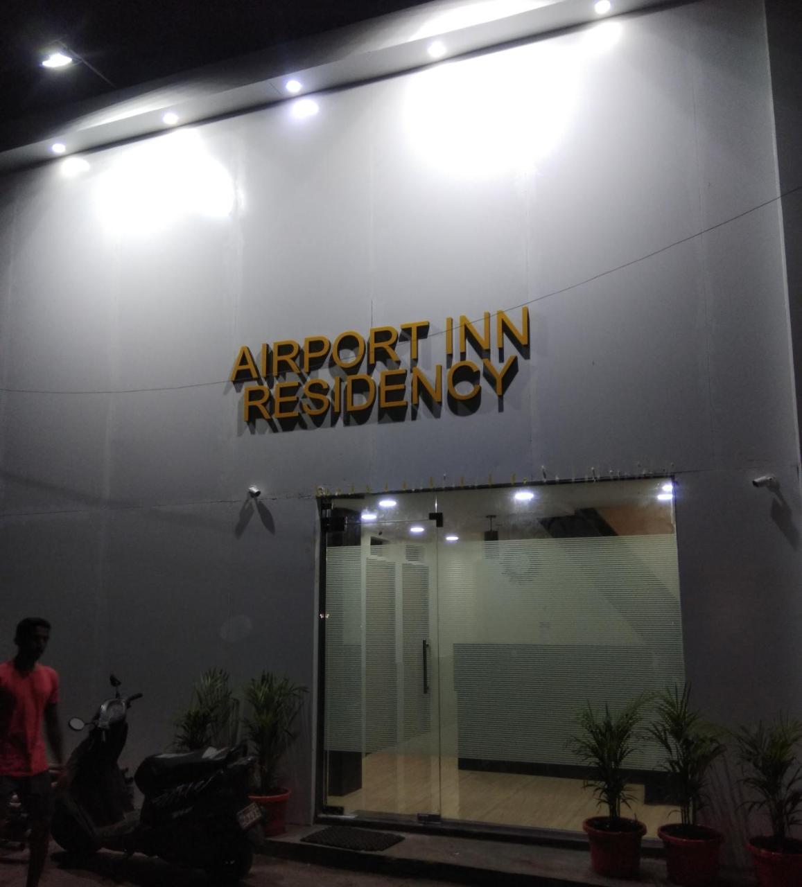 Airport Inn Residency Bombaim Exterior foto