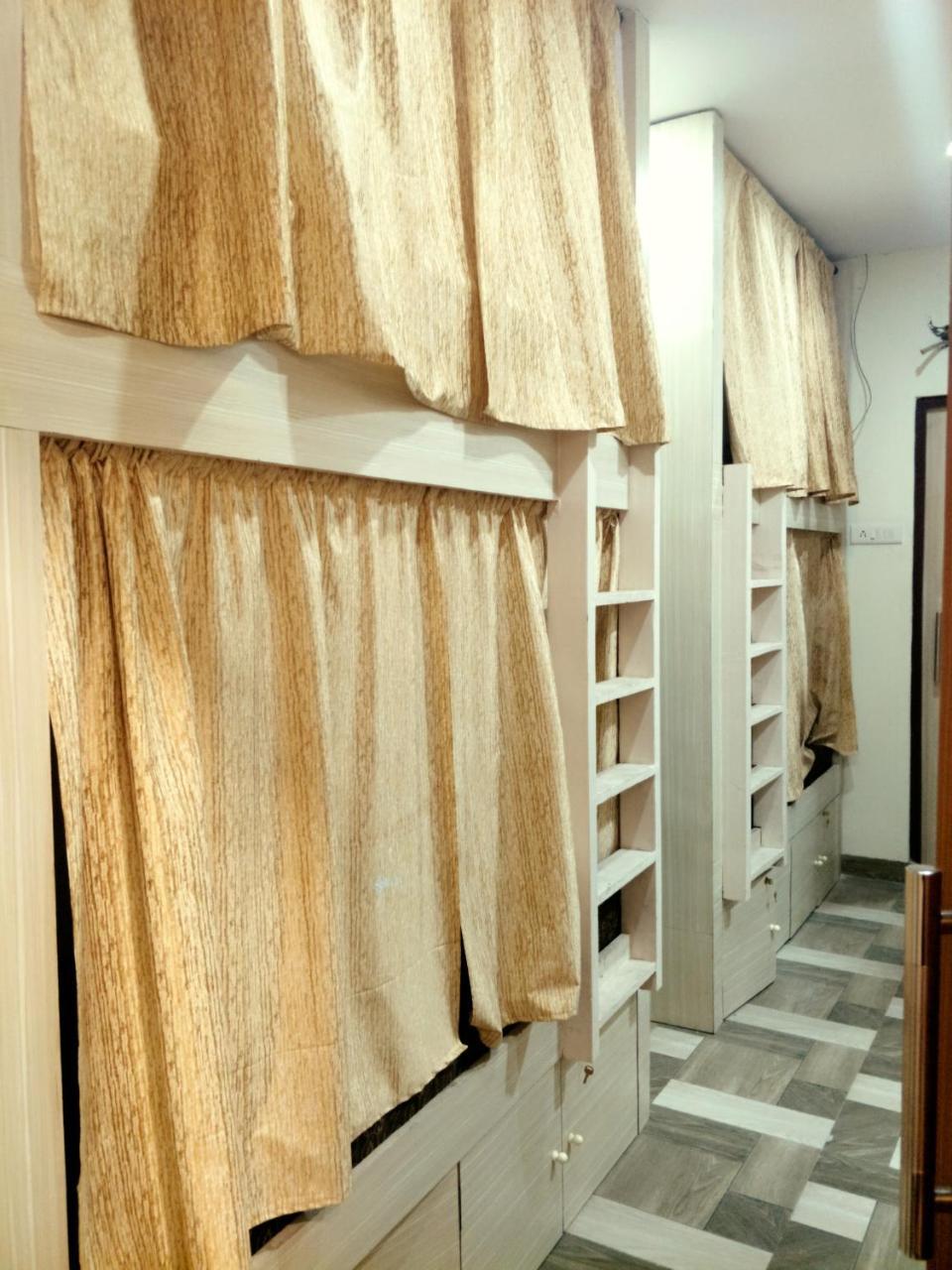 Airport Inn Residency Bombaim Exterior foto