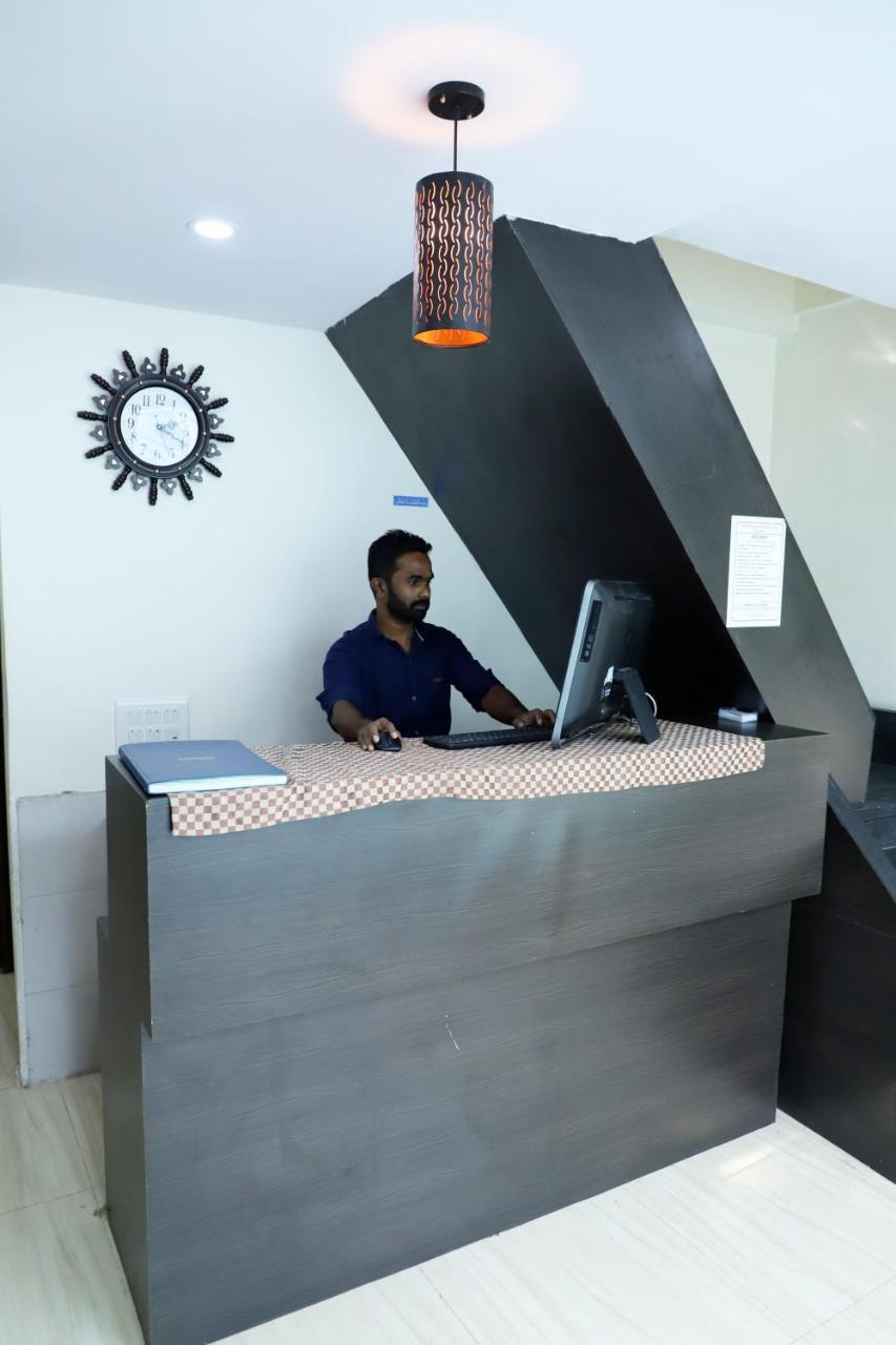 Airport Inn Residency Bombaim Exterior foto