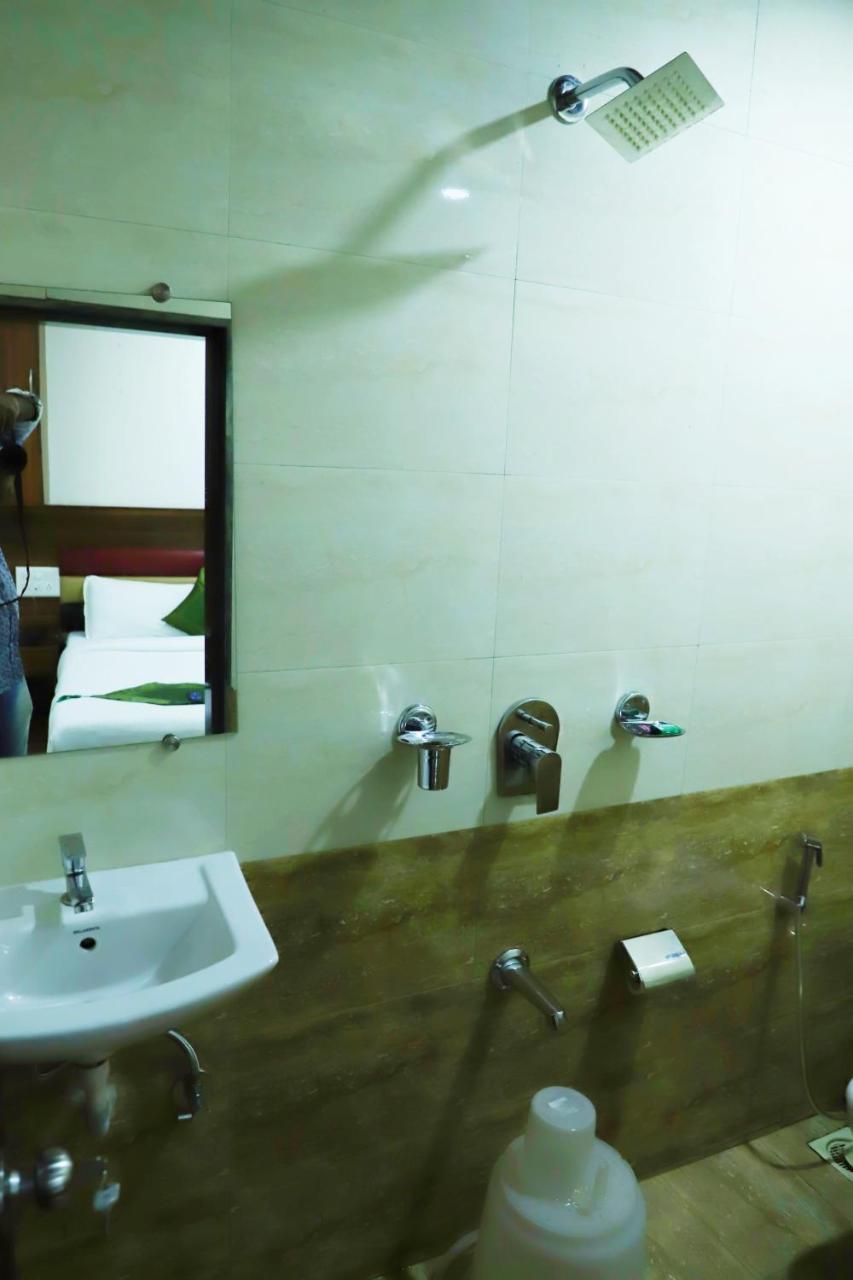Airport Inn Residency Bombaim Exterior foto