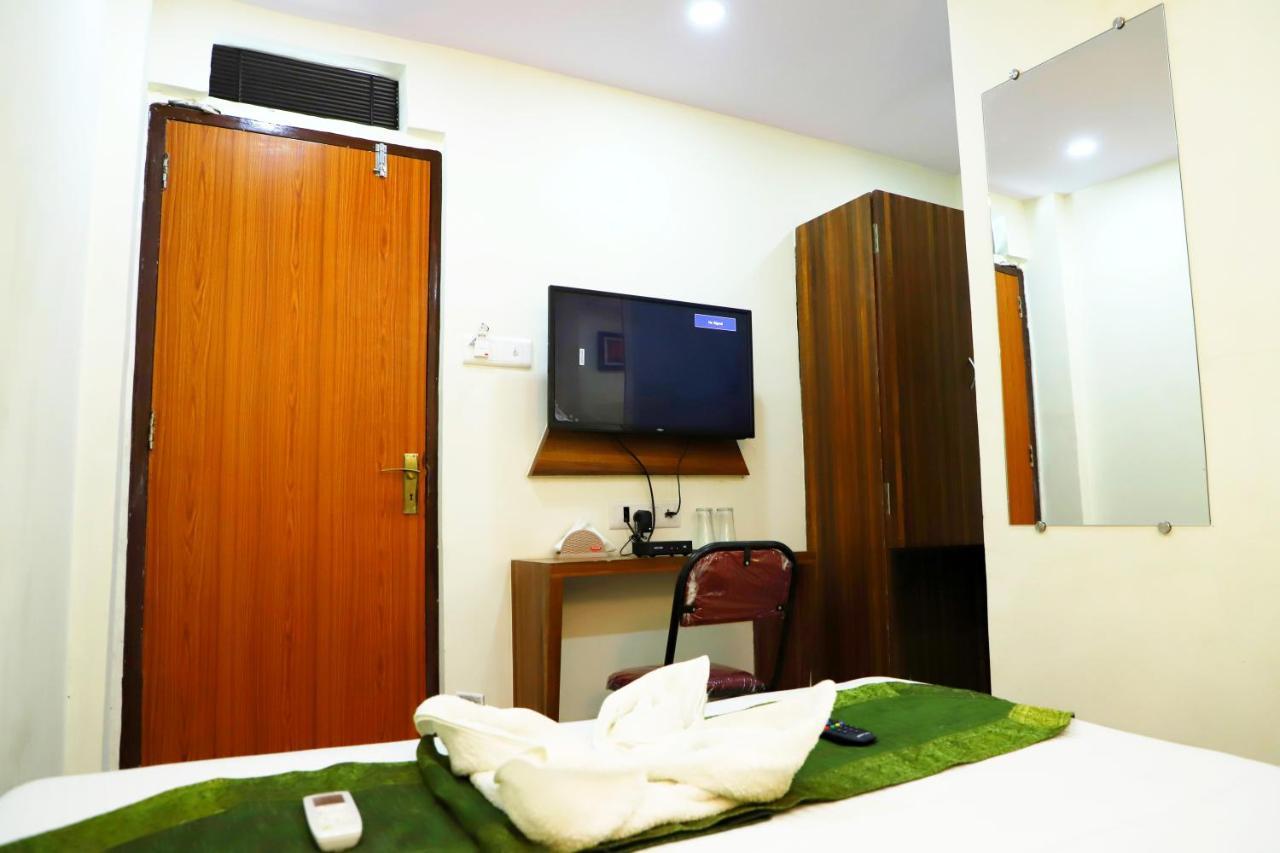 Airport Inn Residency Bombaim Exterior foto
